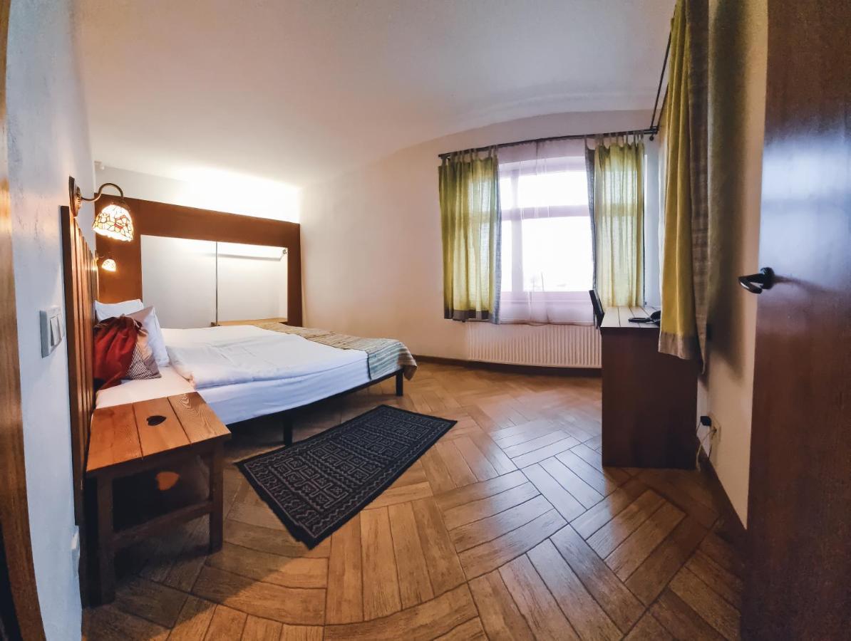 Kapteinu Osta Salacgrīva Buitenkant foto