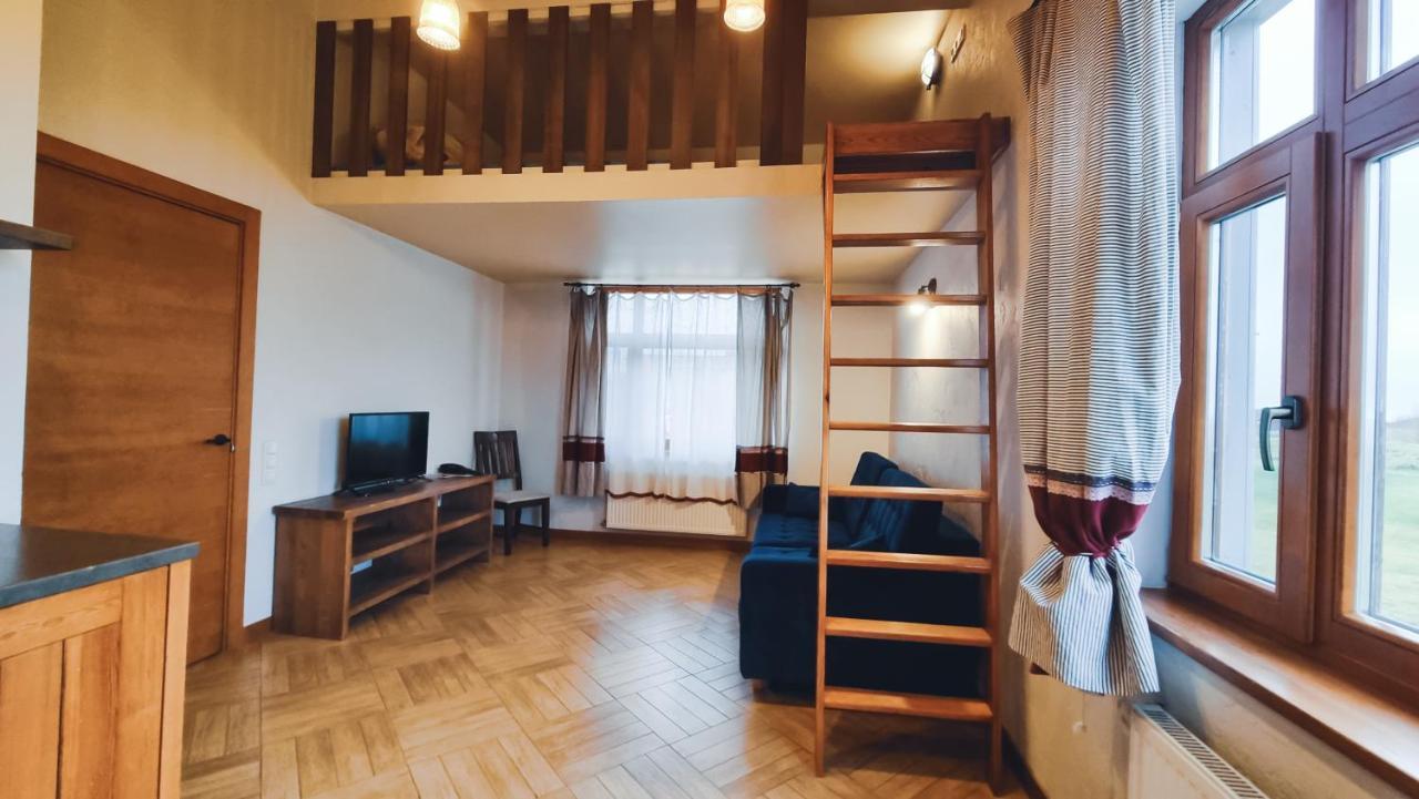 Kapteinu Osta Salacgrīva Buitenkant foto